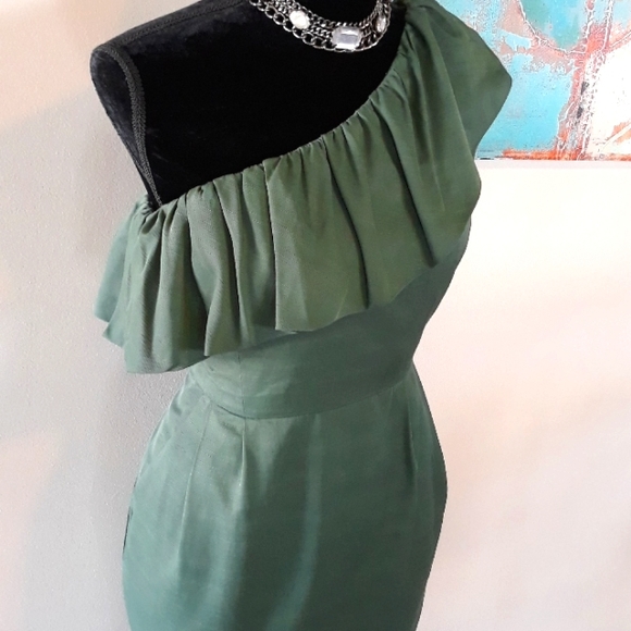 Fab'rik Olive Green Ruffled Off The Shoulder Dress - Picture 4 of 14
